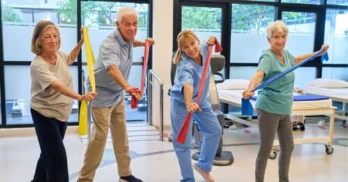 How Can Assisted Living Build A Fulfilling Life For Seniors? 2 Assisted Living